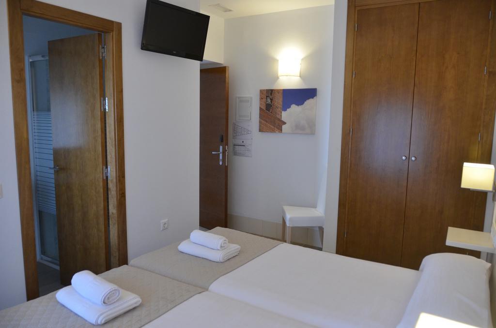 Hostal La Fonda Conil De La Frontera Extérieur photo