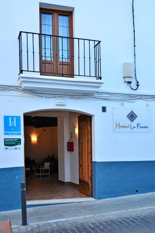Hostal La Fonda Conil De La Frontera Extérieur photo